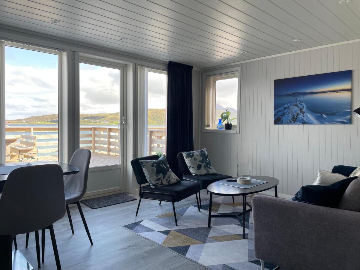 Luxurious Cabin By The Waterfront ليكنيز المظهر الخارجي الصورة