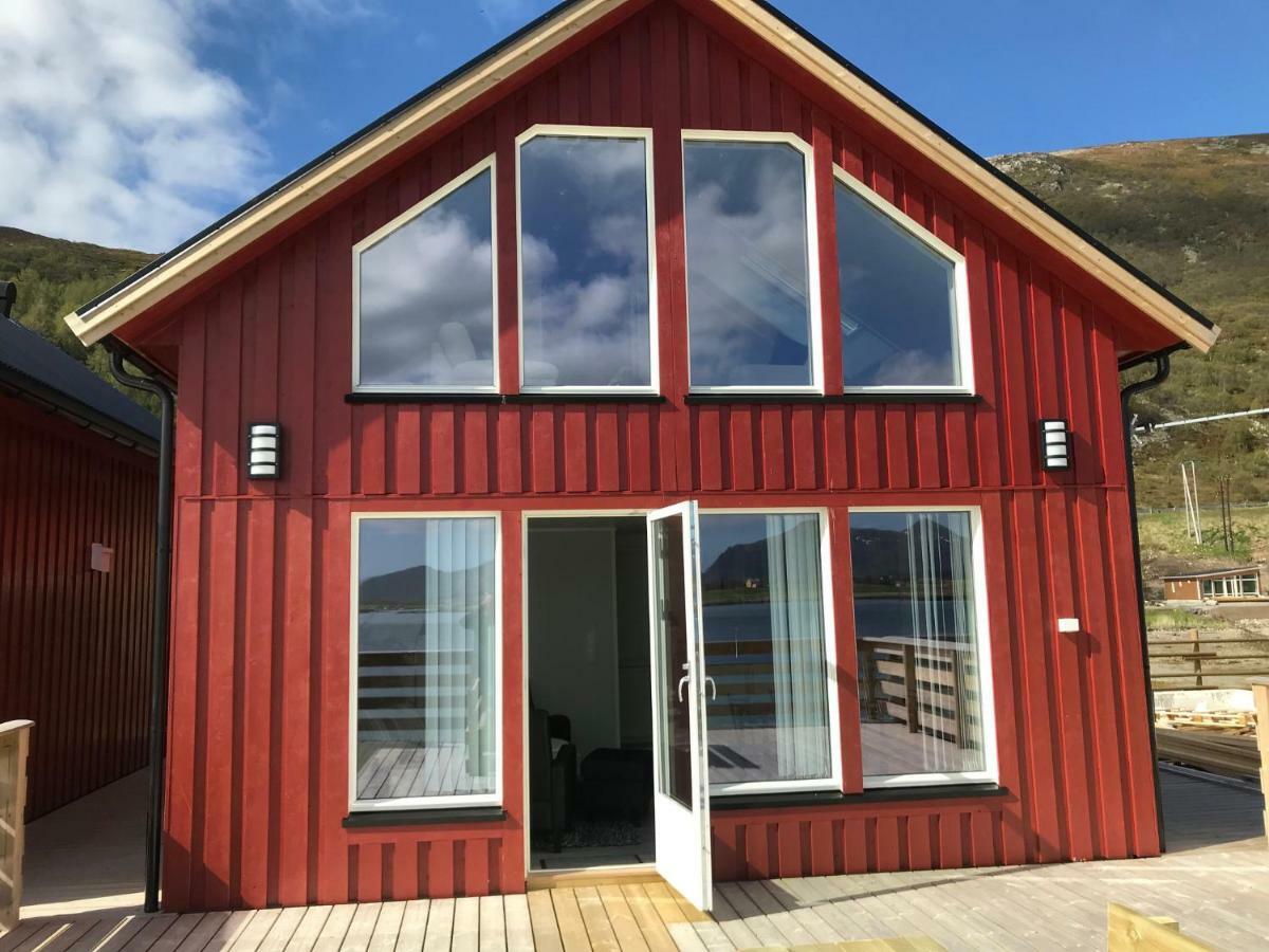 Luxurious Cabin By The Waterfront ليكنيز المظهر الخارجي الصورة